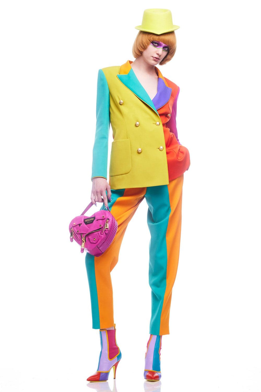 Moschino by Jeremy Scott Pre-Fall 2022 by RUNWAY MAGAZINE