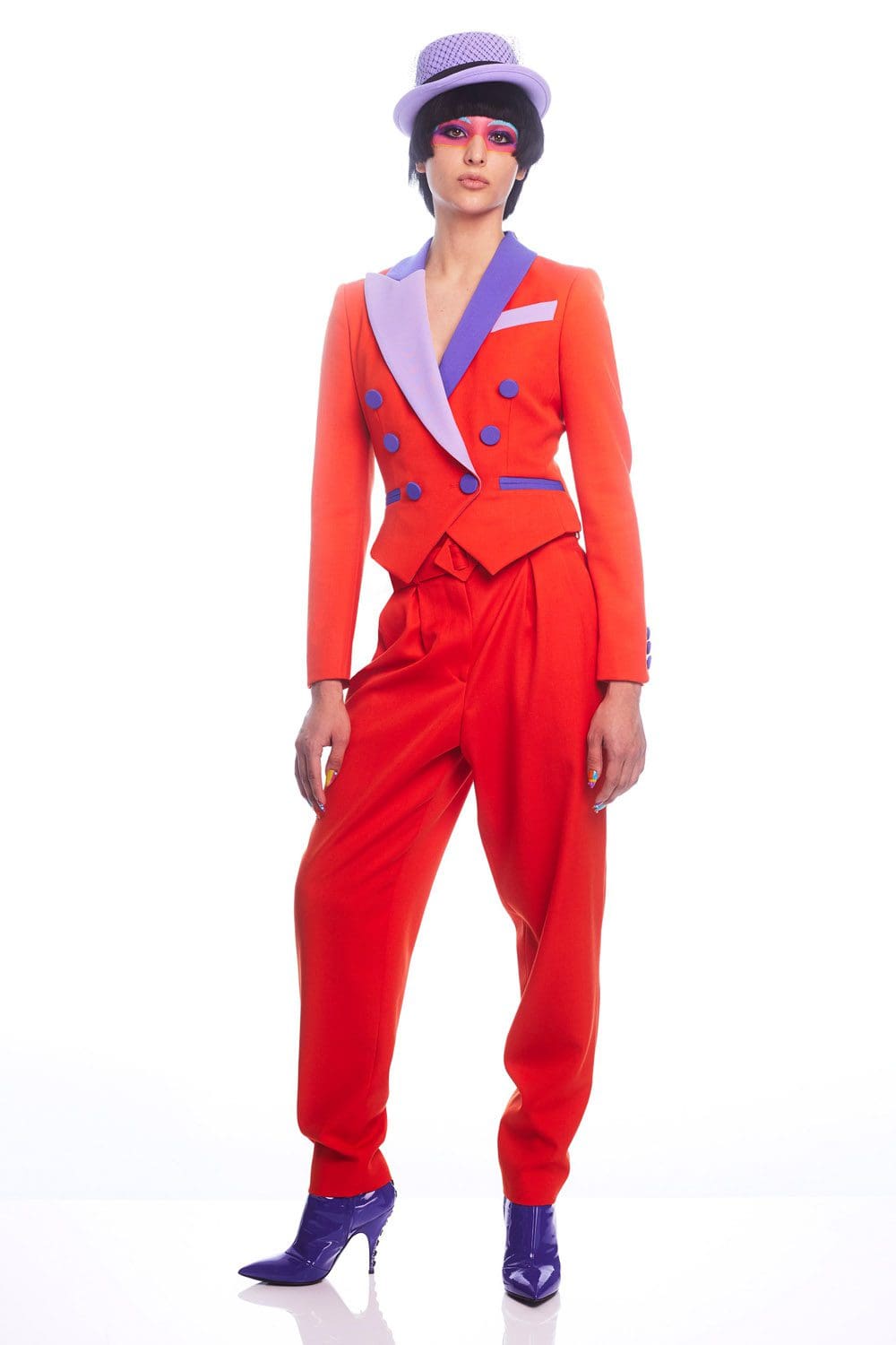 Moschino by Jeremy Scott Pre-Fall 2022 by RUNWAY MAGAZINE