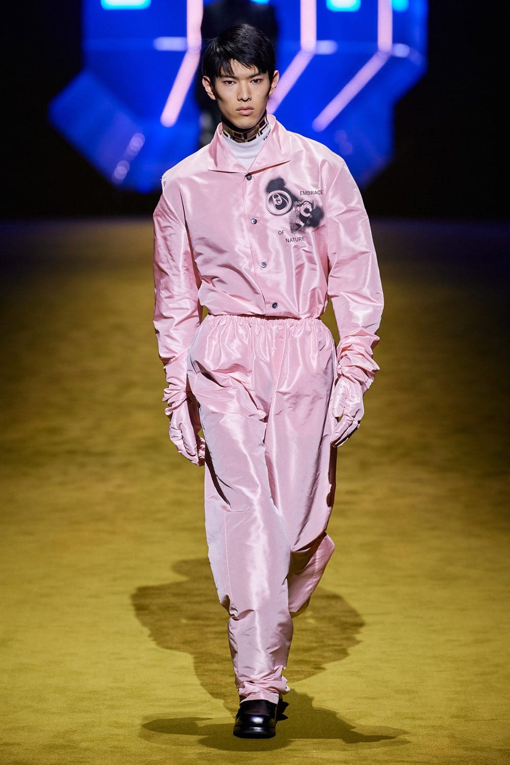 Prada Fall Winter 2022-2023 Men by RUNWAY MAGAZINE
