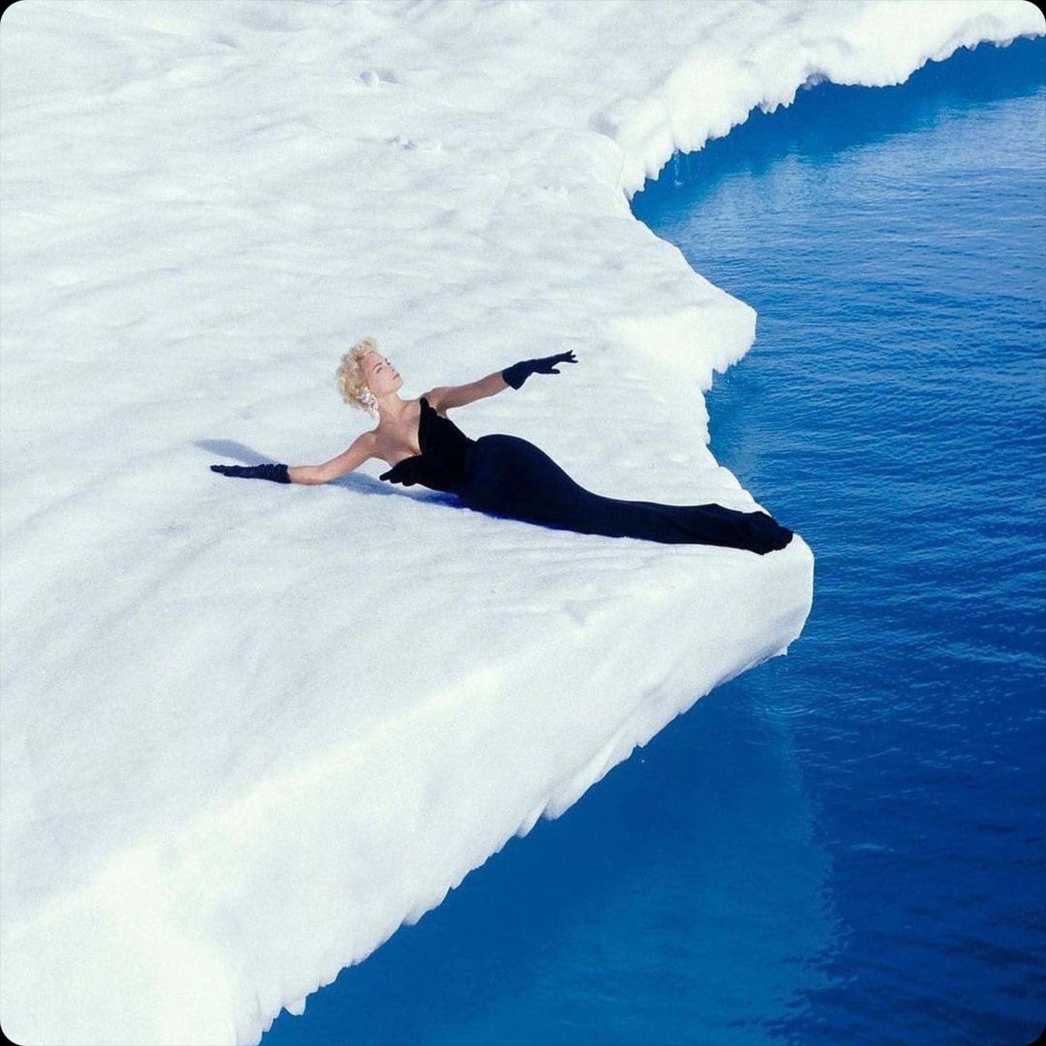 Thierry Mugler Photographe par RUNWAY MAGAZINE