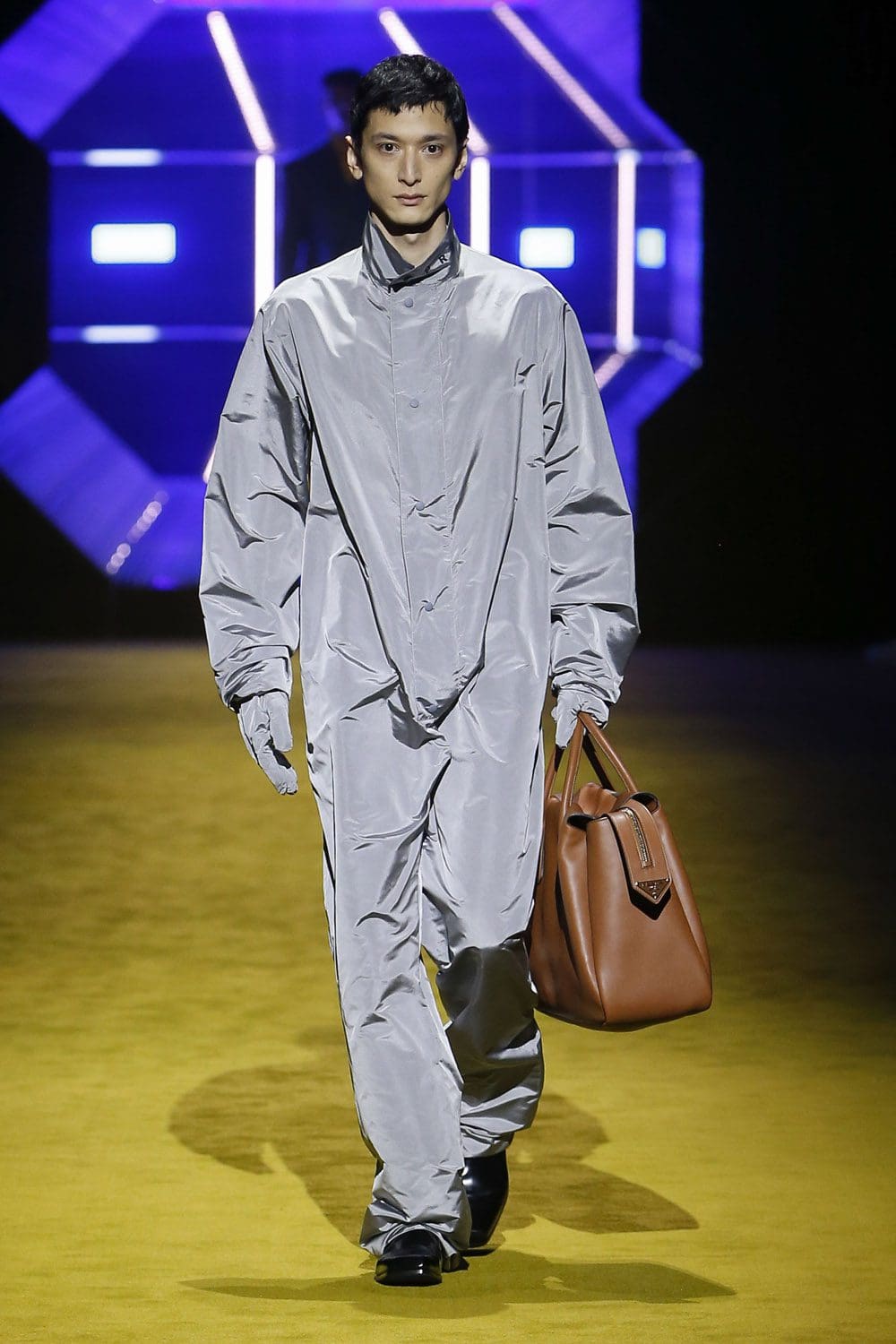 Prada Fall Winter 2022-2023 Men by RUNWAY MAGAZINE