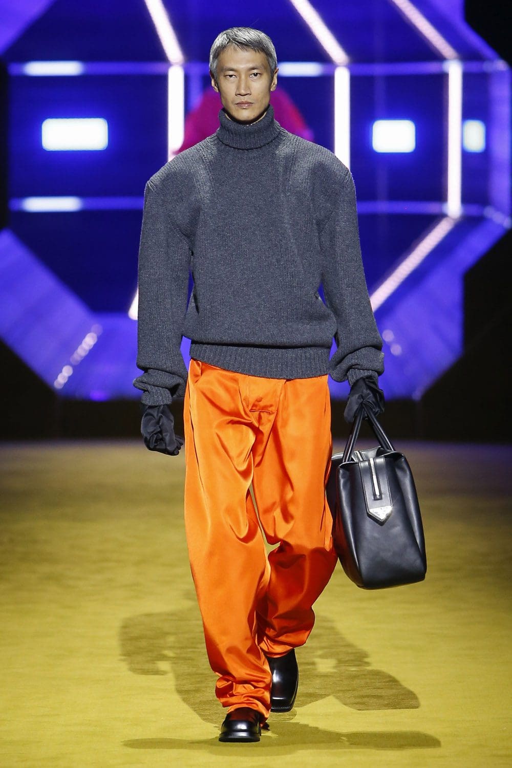 Prada Fall Winter 2022-2023 Men by RUNWAY MAGAZINE
