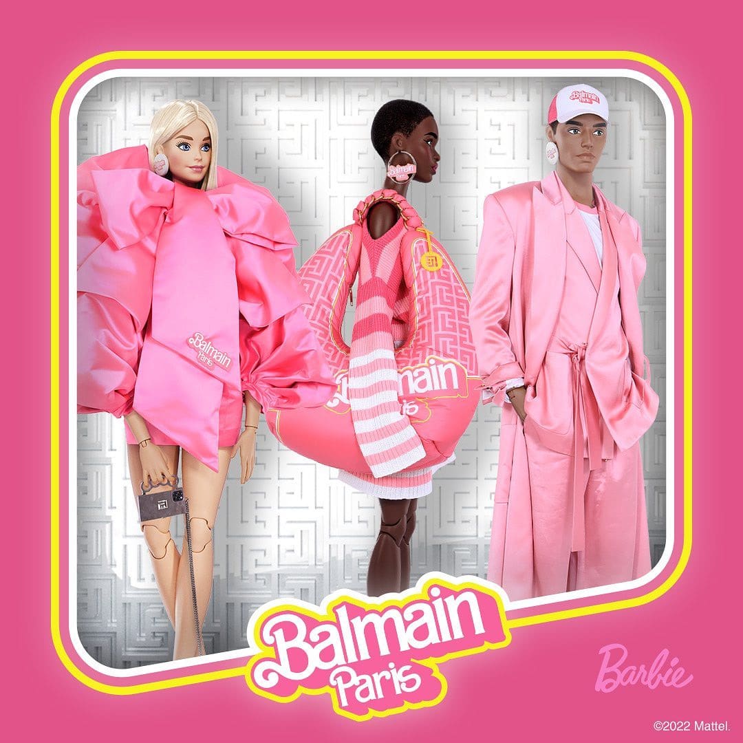 BALMAIN Barbie トップス Balmain x Barbie Cropped Logo Pullover Jumper