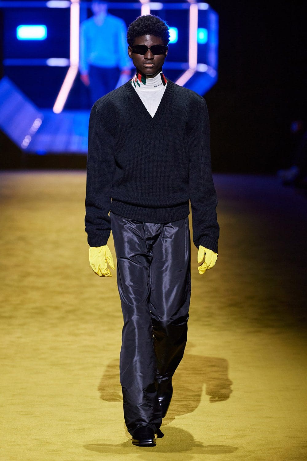 Prada Fall Winter 2022-2023 Men by RUNWAY MAGAZINE