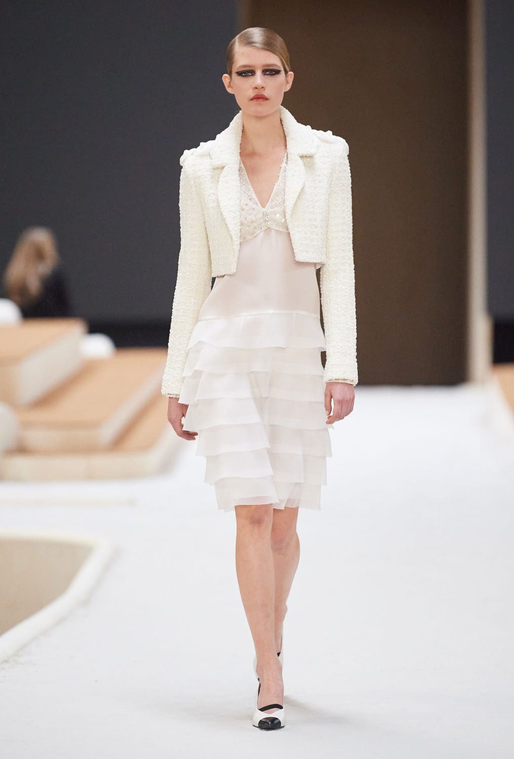 Chanel Haute Couture Весна-Лето 2022 от RUNWAY ЖУРНАЛ