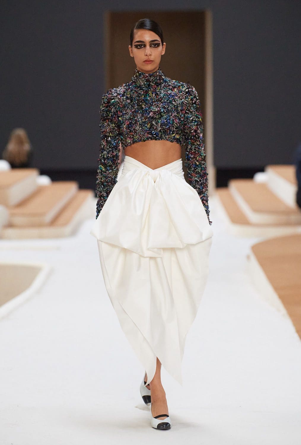 Chanel Haute Couture Весна-Лето 2022 от RUNWAY ЖУРНАЛ