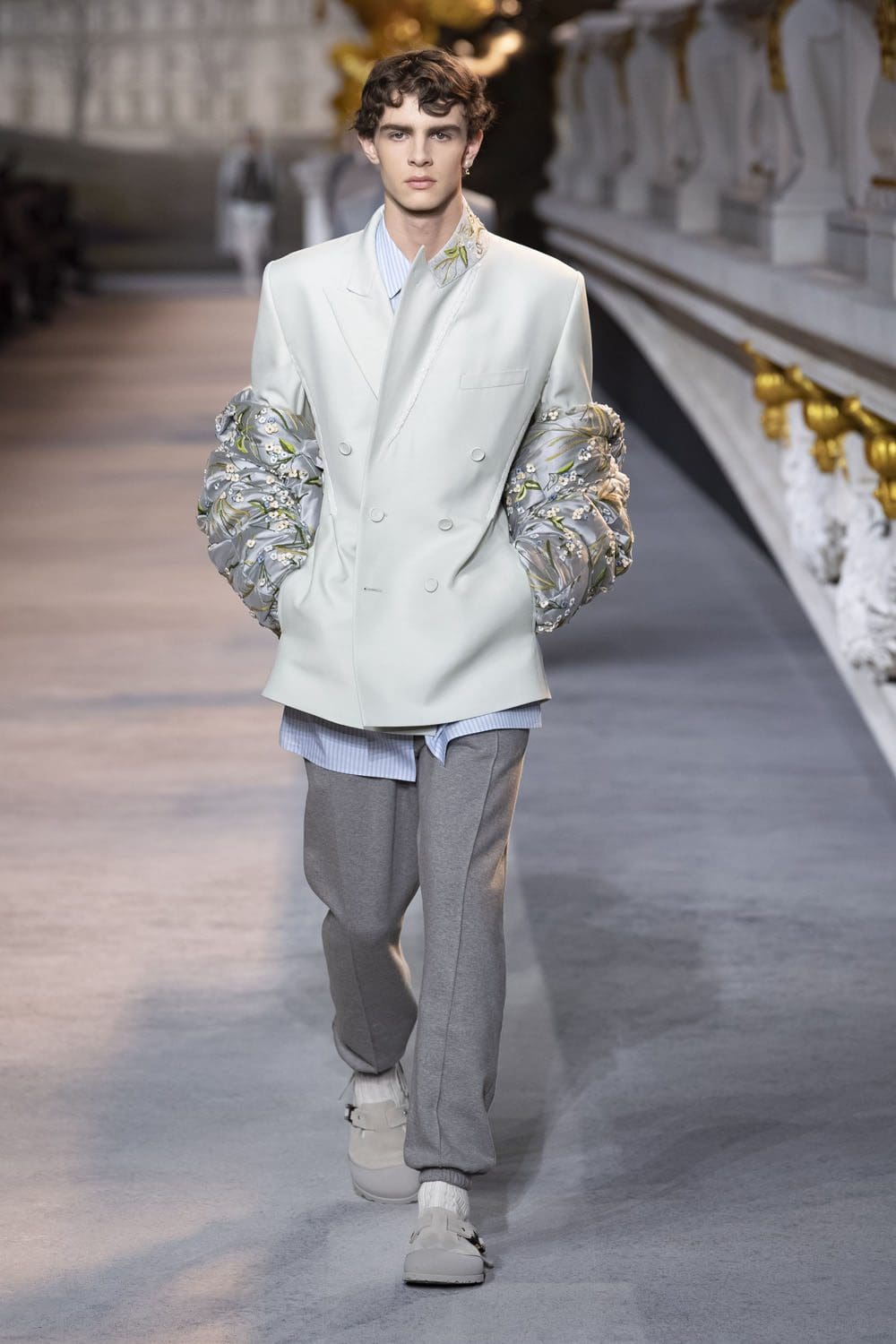 Dior Fall Winter 2022-2023 Men by RUNWAY MAGAZINE