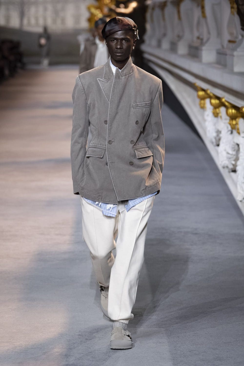 Dior Fall Winter 2022-2023 Men by RUNWAY MAGAZINE