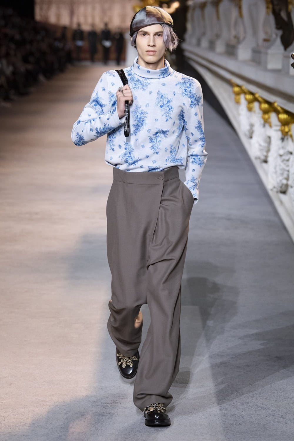 Dior Fall Winter 2022-2023 Men by RUNWAY MAGAZINE