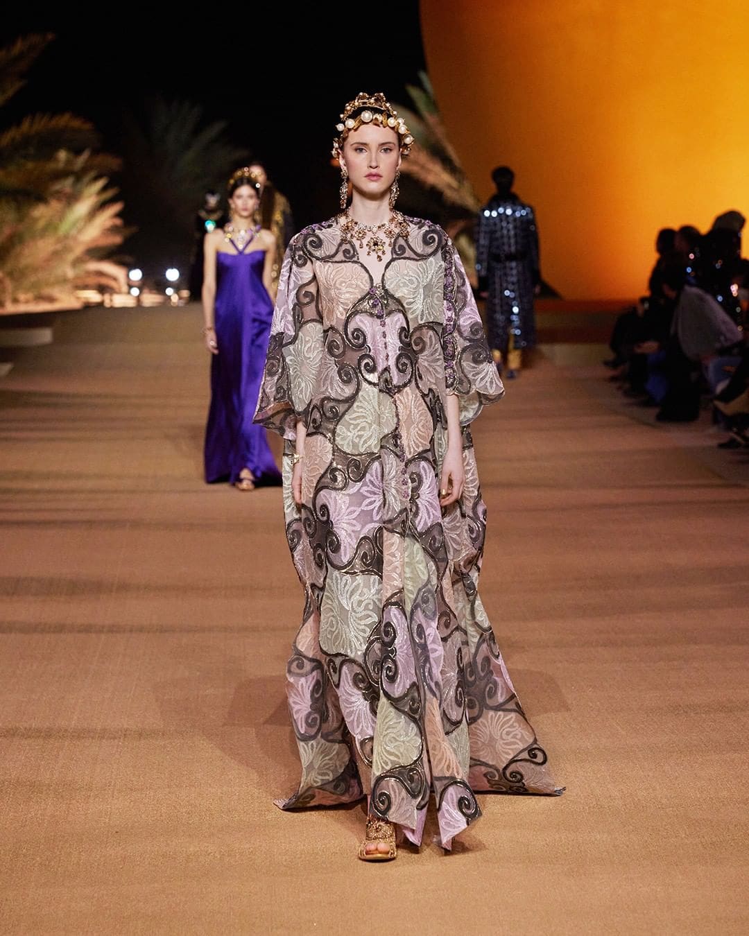 Dolce Gabbana Alta Moda y Alta Sartoria - AlUla Arabia Saudita por RUNWAY REVISTA