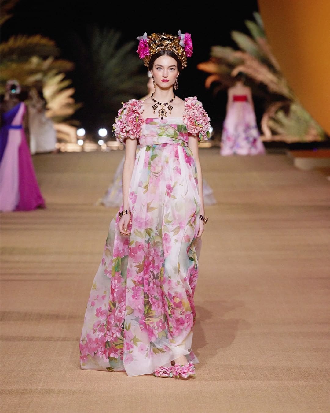 Dolce Gabbana Alta Moda y Alta Sartoria - AlUla Arabia Saudita por RUNWAY REVISTA