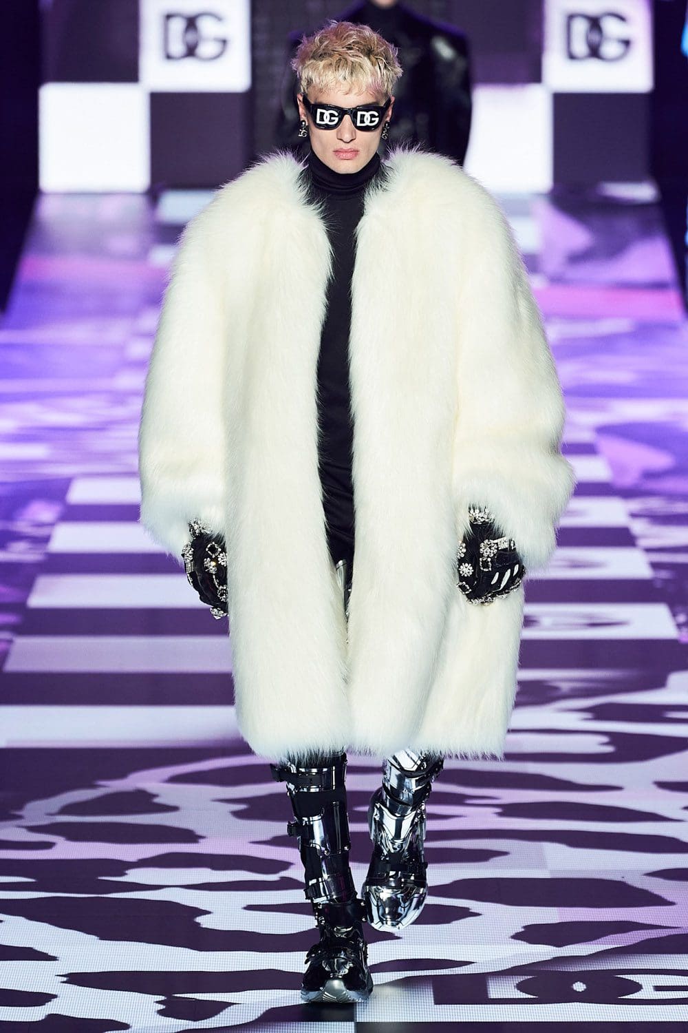Dolce Gabbana Fall Winter 2022-2023 Men by RUNWAY MAGAZINE