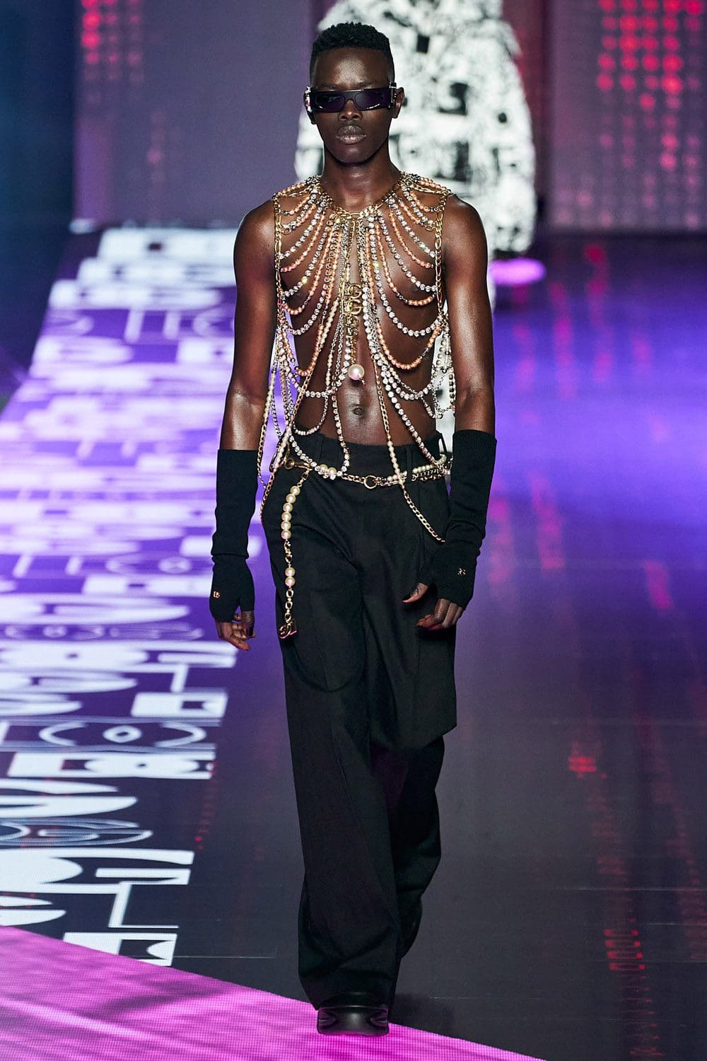 Dolce Gabbana Fall Winter 2022-2023 Men by RUNWAY MAGAZINE