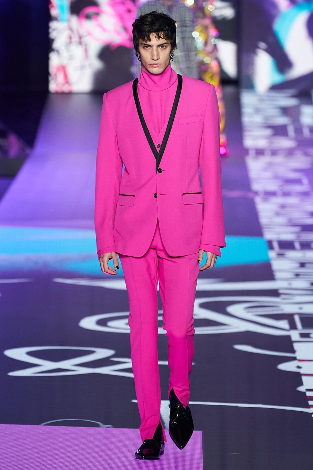 Dolce Gabbana Fall Winter 2022-2023 Men by RUNWAY MAGAZINE