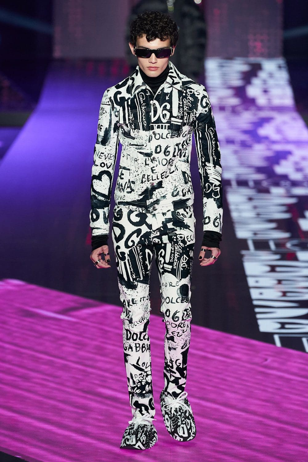 Dolce Gabbana Fall Winter 2022-2023 Men by RUNWAY MAGAZINE