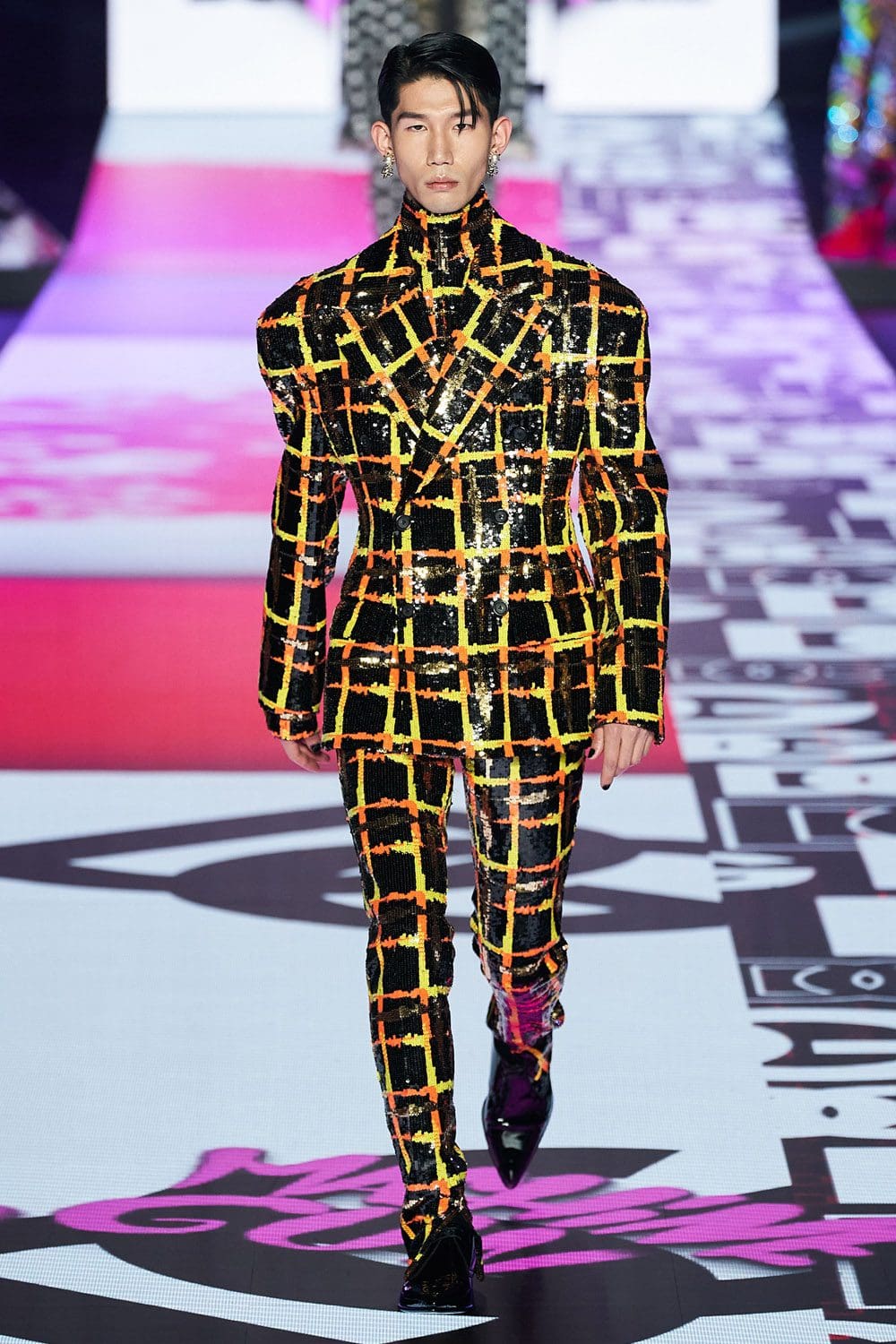 Dolce Gabbana Fall Winter 2022-2023 Men by RUNWAY MAGAZINE