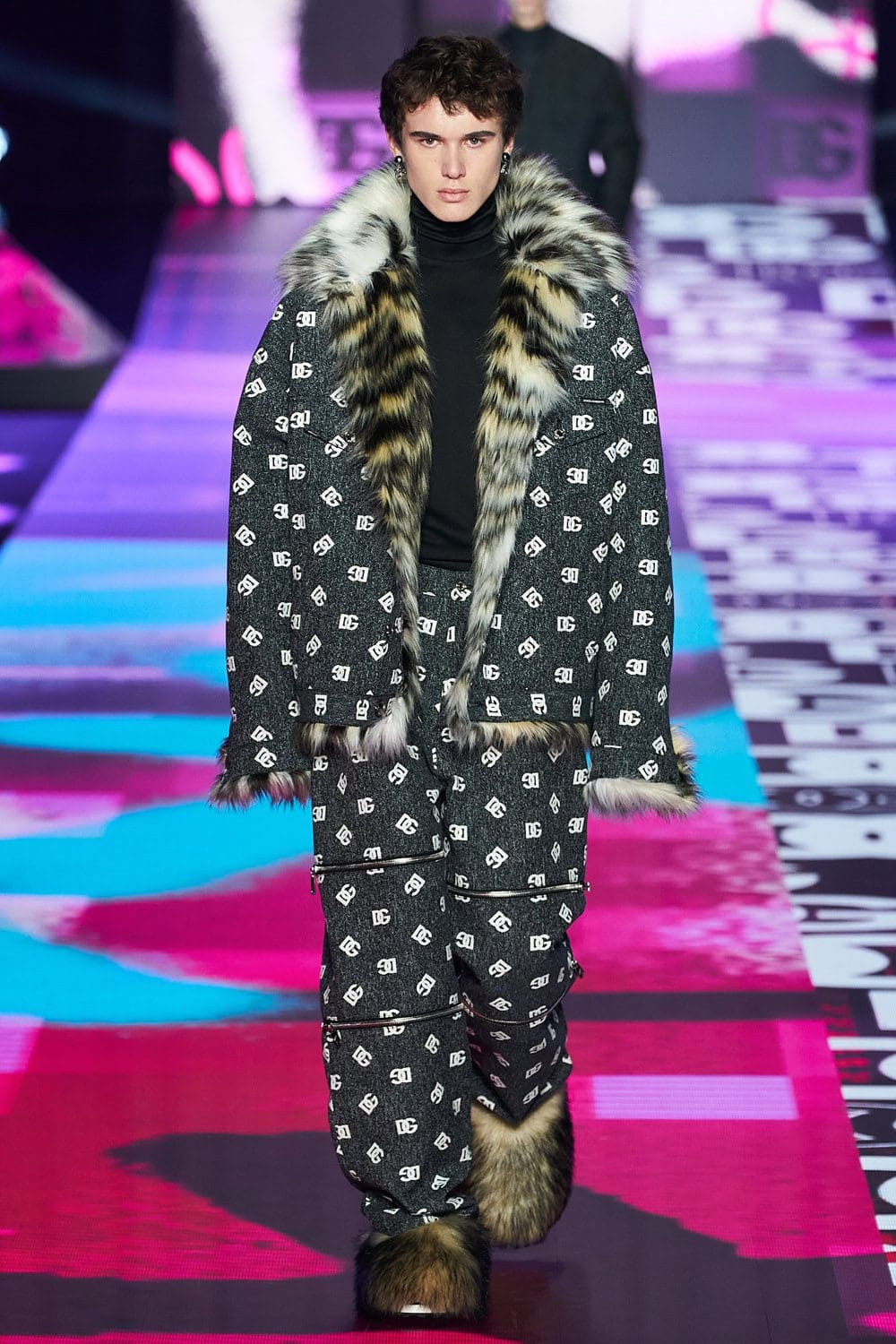 Dolce Gabbana Fall Winter 2022-2023 Men by RUNWAY MAGAZINE