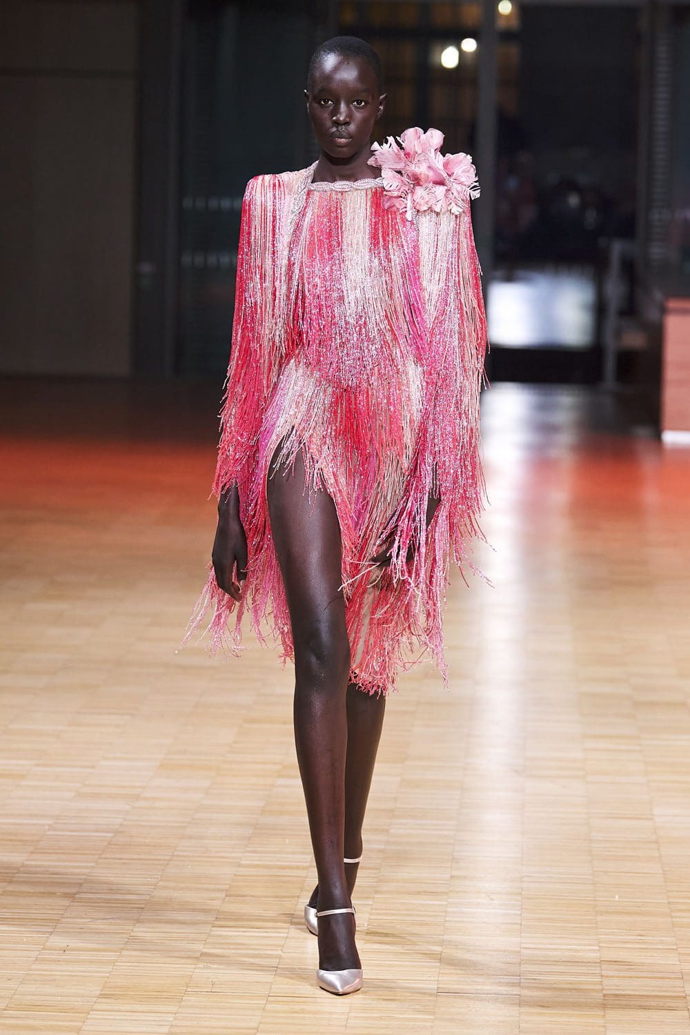 Elie Saab高级定制时装2022春夏 RUNWAY 杂志