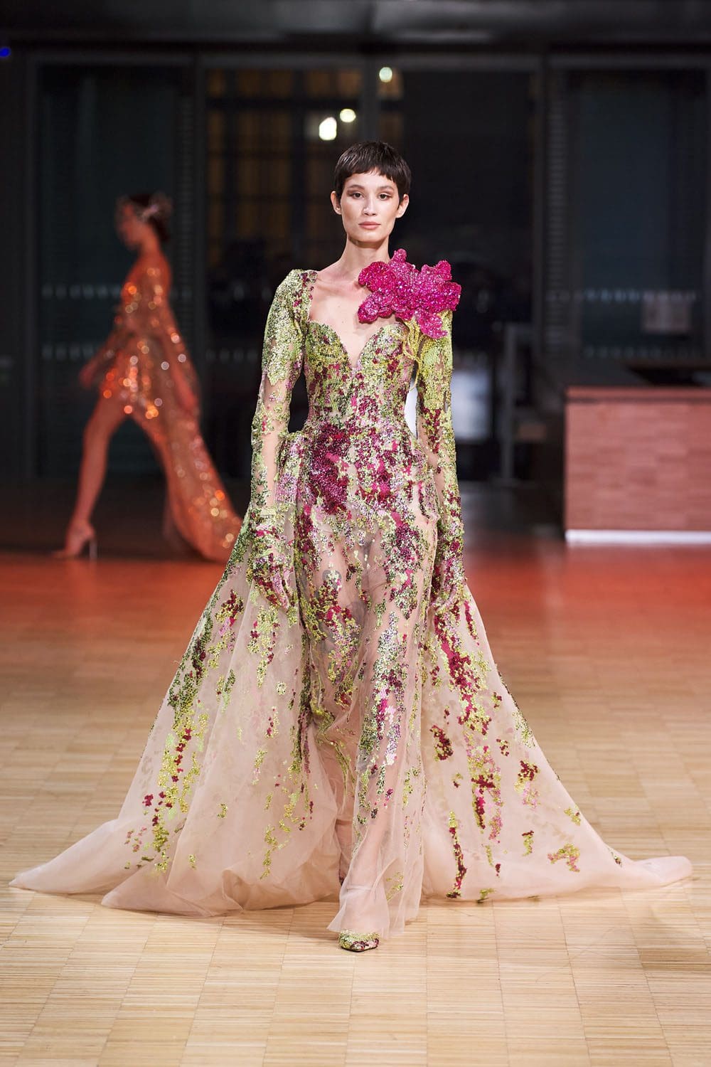 Elie Saab高级定制时装2022春夏 RUNWAY 杂志