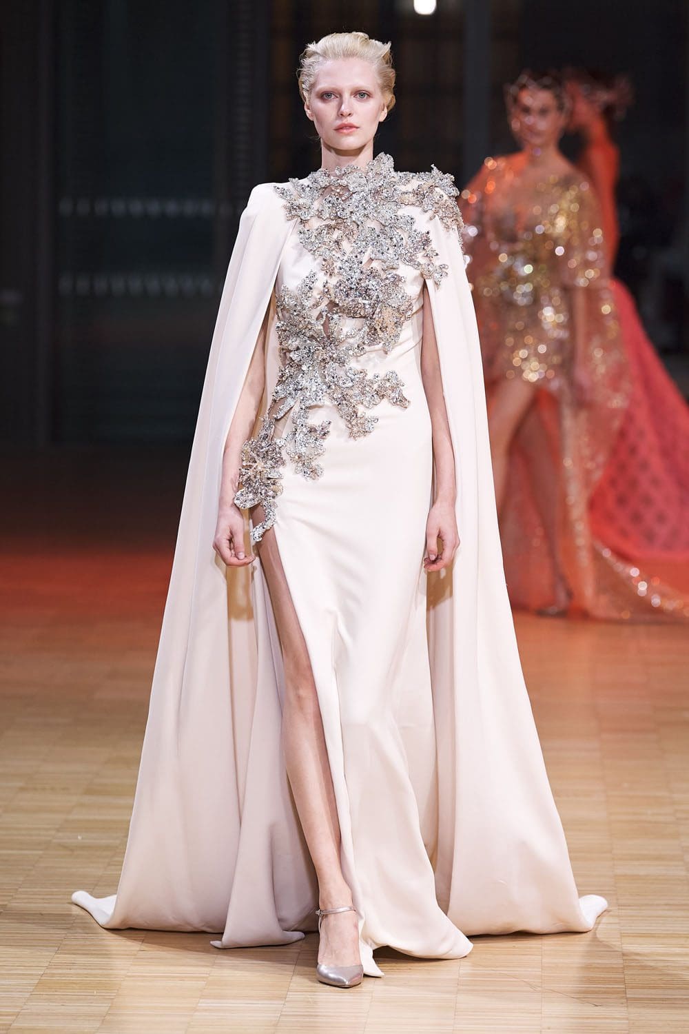 Elie Saab高级定制时装2022春夏 RUNWAY 杂志