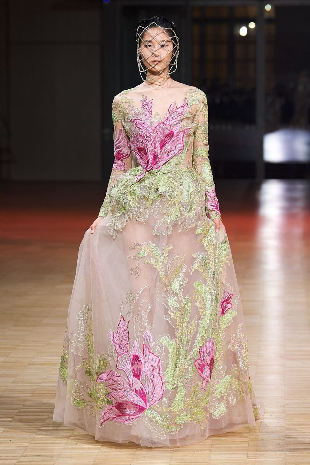 Elie Saab高级定制时装2022春夏 RUNWAY 杂志