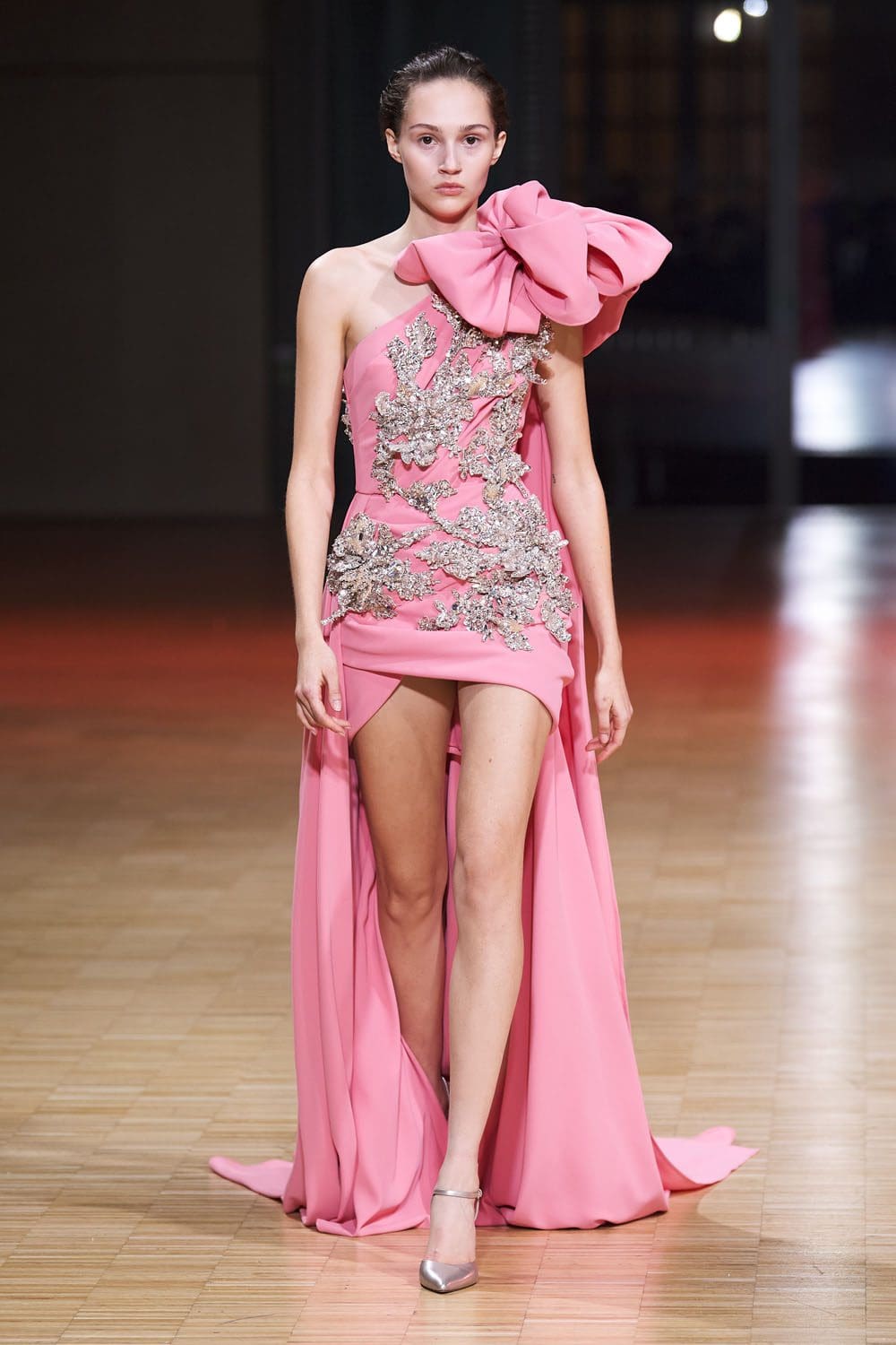 Elie Saab高级定制时装2022春夏 RUNWAY 杂志