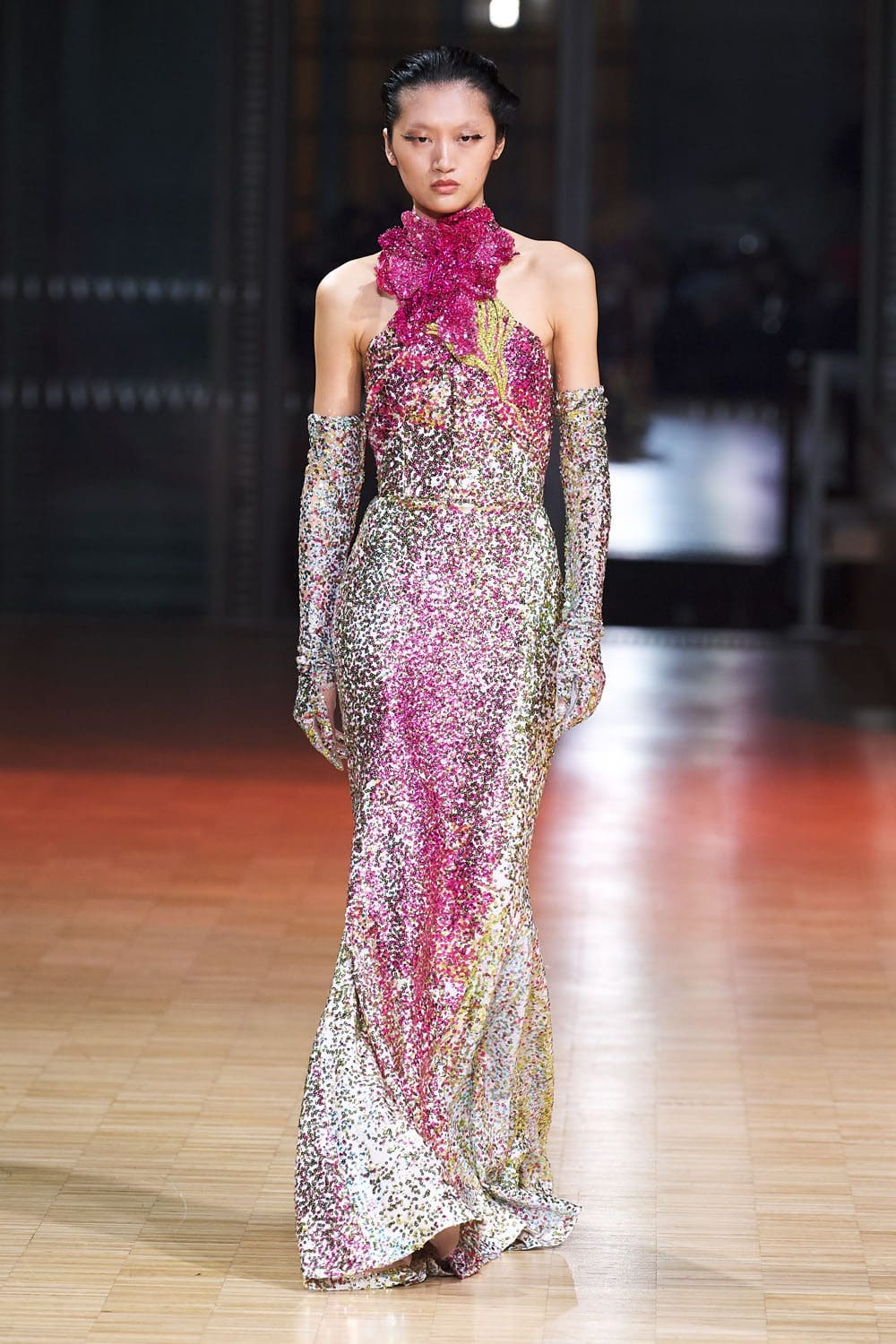 Elie Saab高级定制时装2022春夏 RUNWAY 杂志