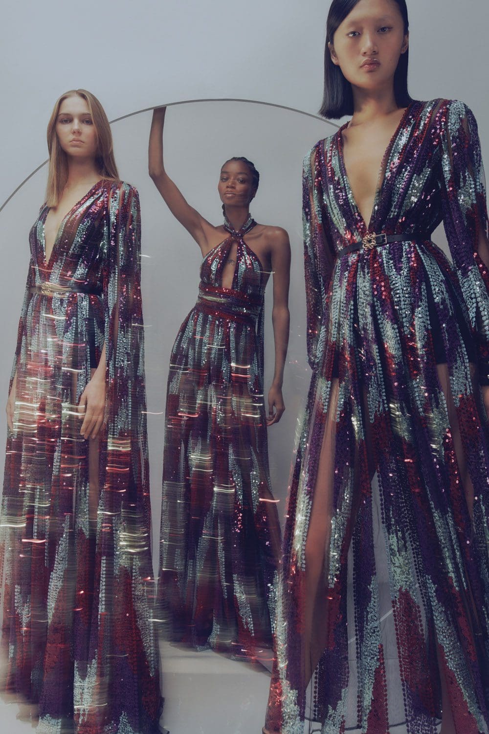 Elie Saab Pré-Outono 2022 por RUNWAY MAGAZINE