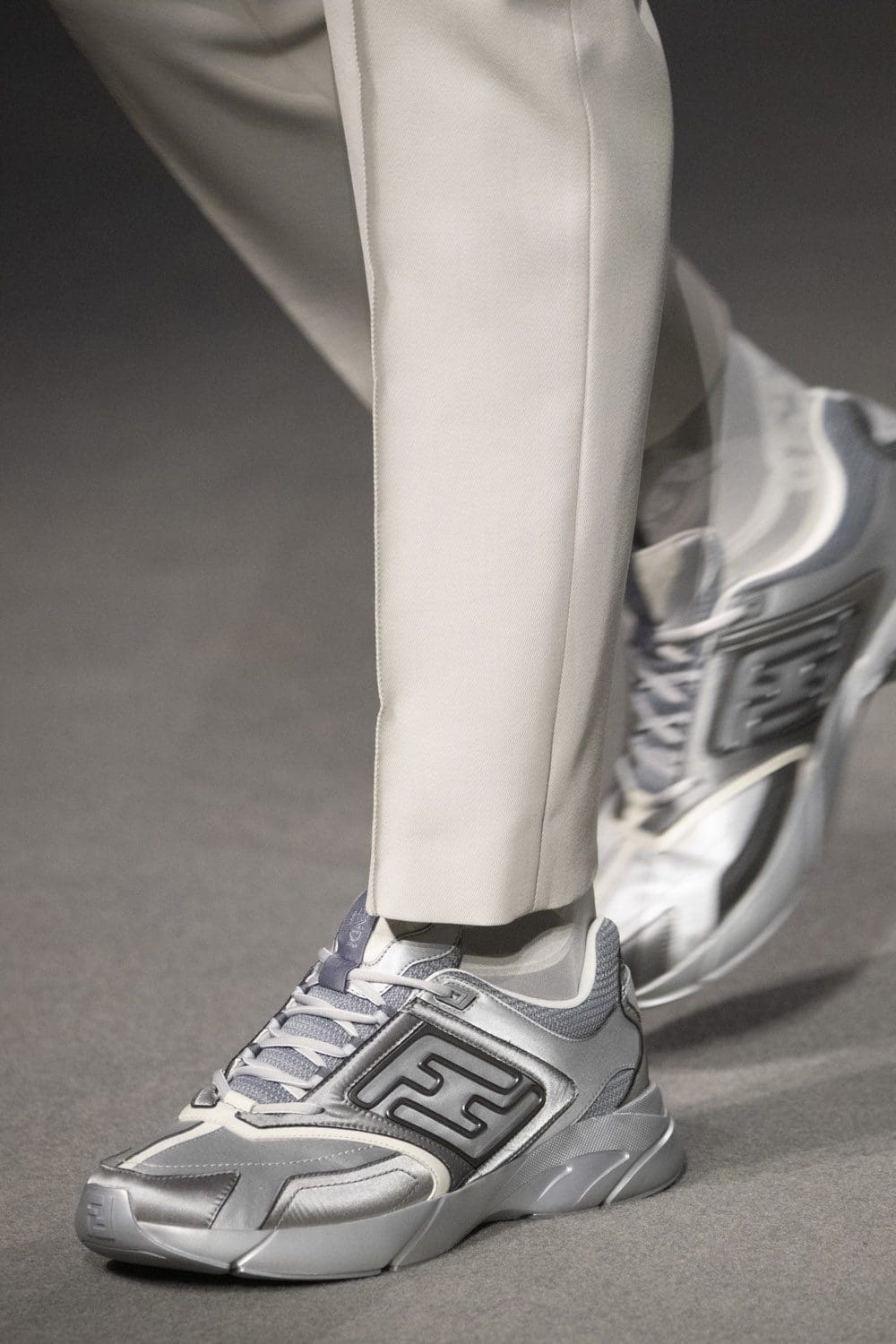 Fendi Herbst Winter 2022-2023 Nahaufnahme von RUNWAY MAGAZIN