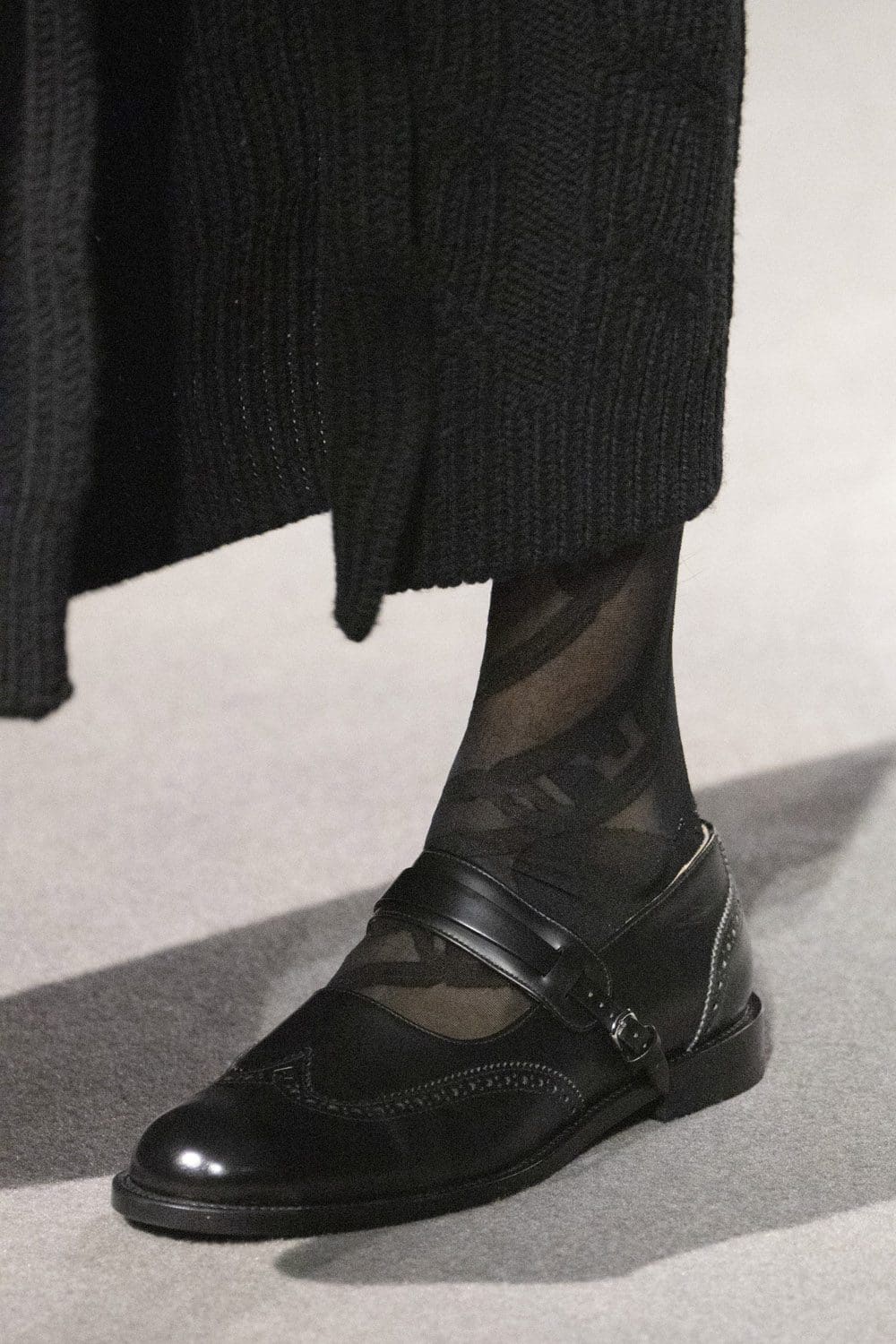 Fendi Herbst Winter 2022-2023 Nahaufnahme von RUNWAY MAGAZIN