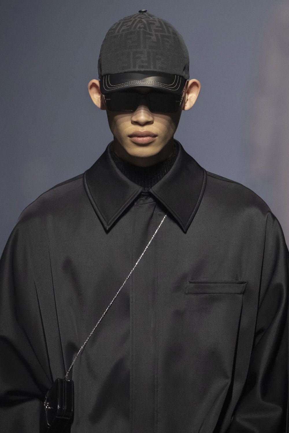 Fendi Herbst Winter 2022-2023 Nahaufnahme von RUNWAY MAGAZIN