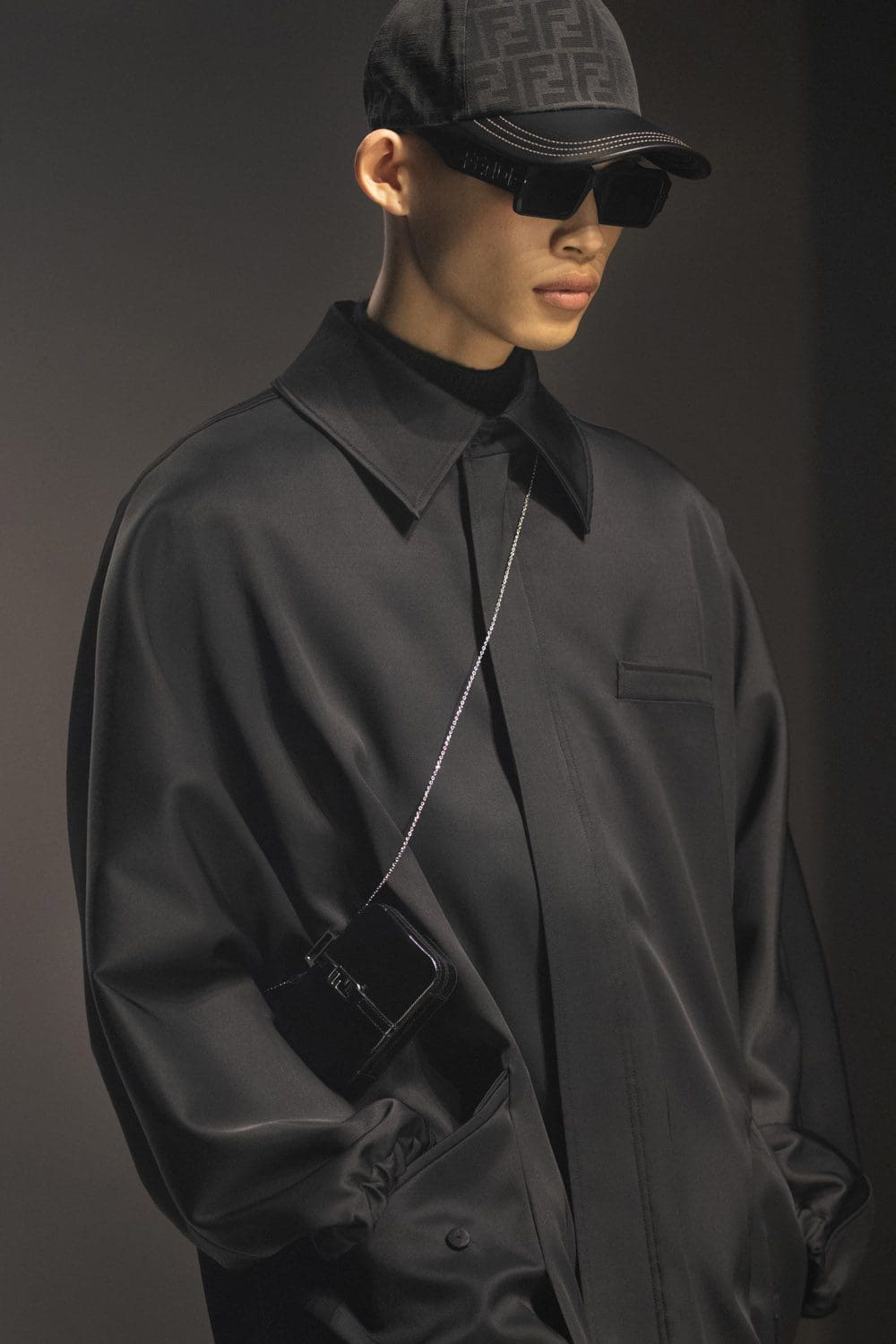 Fendi Herbst Winter 2022-2023 Nahaufnahme von RUNWAY MAGAZIN