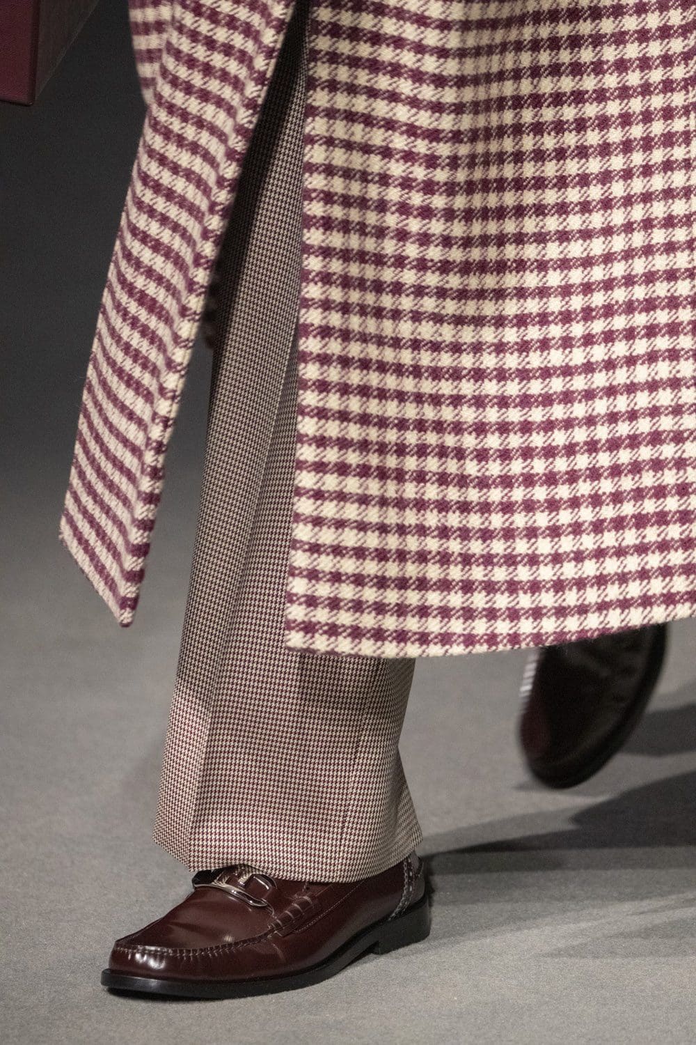 Fendi Herbst Winter 2022-2023 Nahaufnahme von RUNWAY MAGAZIN