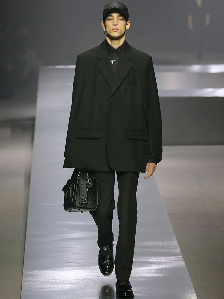 Fendi Fall Winter 2022-2023 Men by RUNWAY MAGAZINE