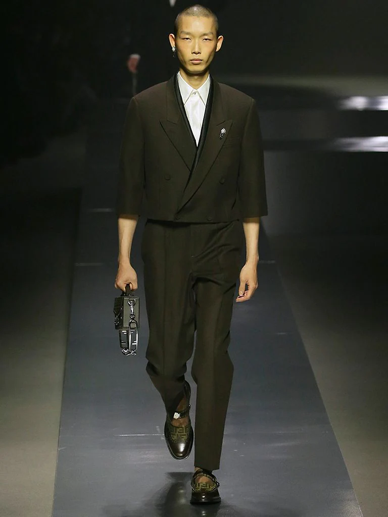 Fendi Fall Winter 2022-2023 Men by RUNWAY MAGAZINE