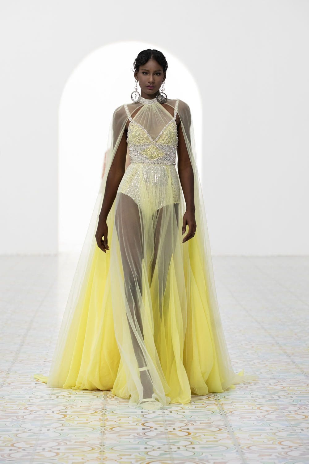 Georges Hobeika Alta Costura Primavera Verano 2022 de RUNWAY REVISTA