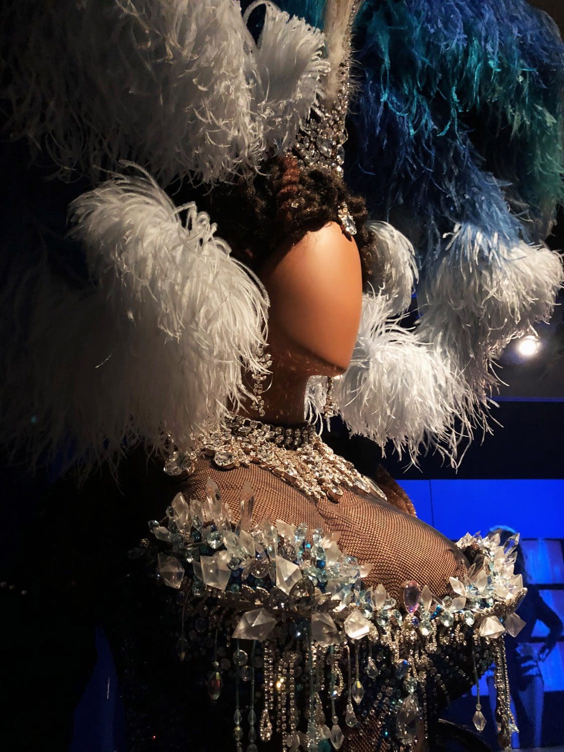 Thierry Mugler Couturissime – expo à Paris par RUNWAY MAGAZINE