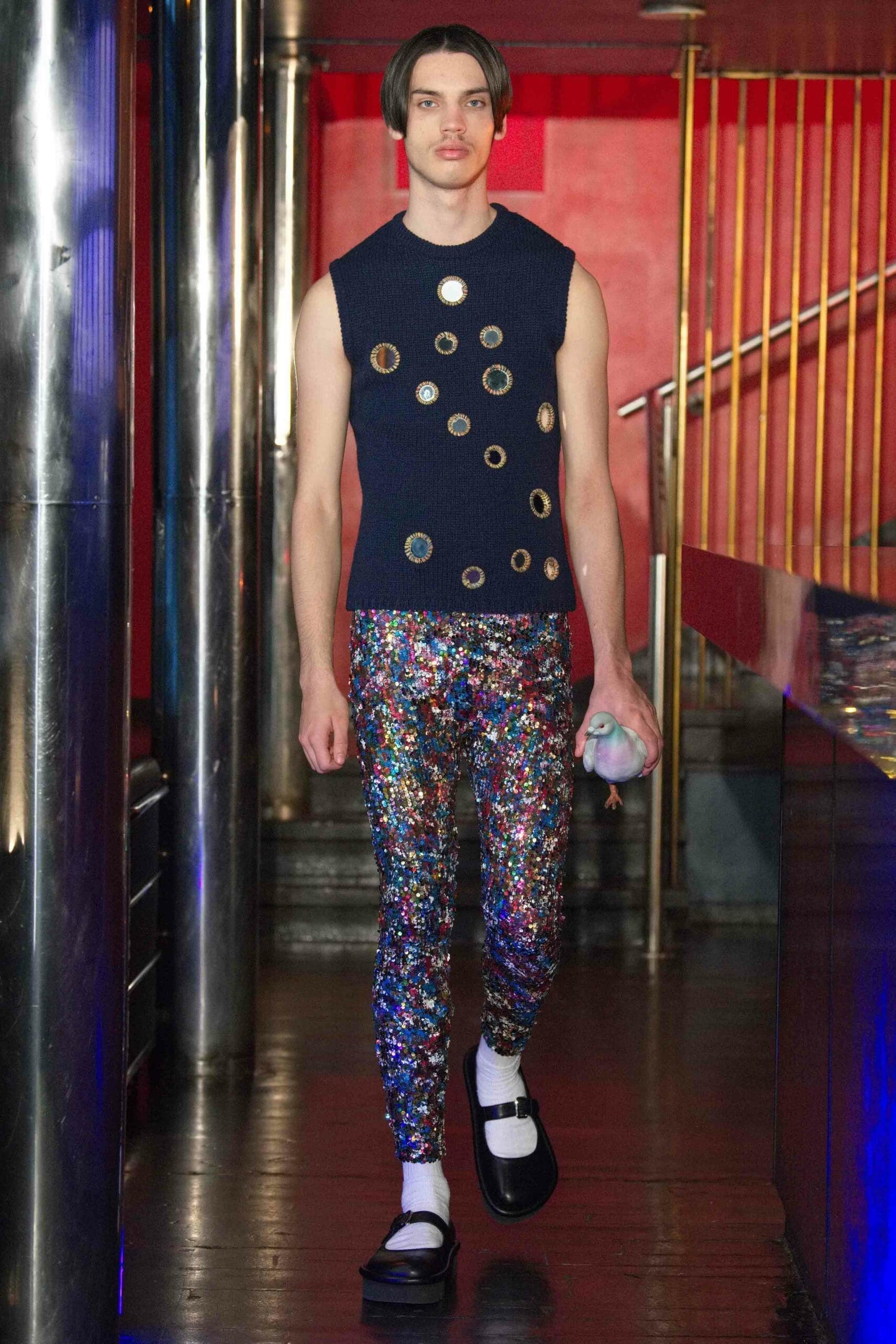 JW Anderson Fall Winter 2022-2023 by RUNWAY MAGAZINE