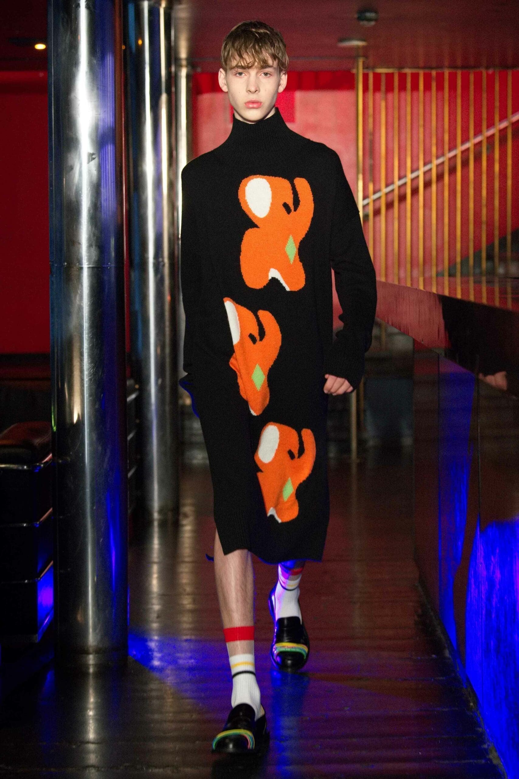 JW Anderson Fall Winter 2022-2023 by RUNWAY MAGAZINE