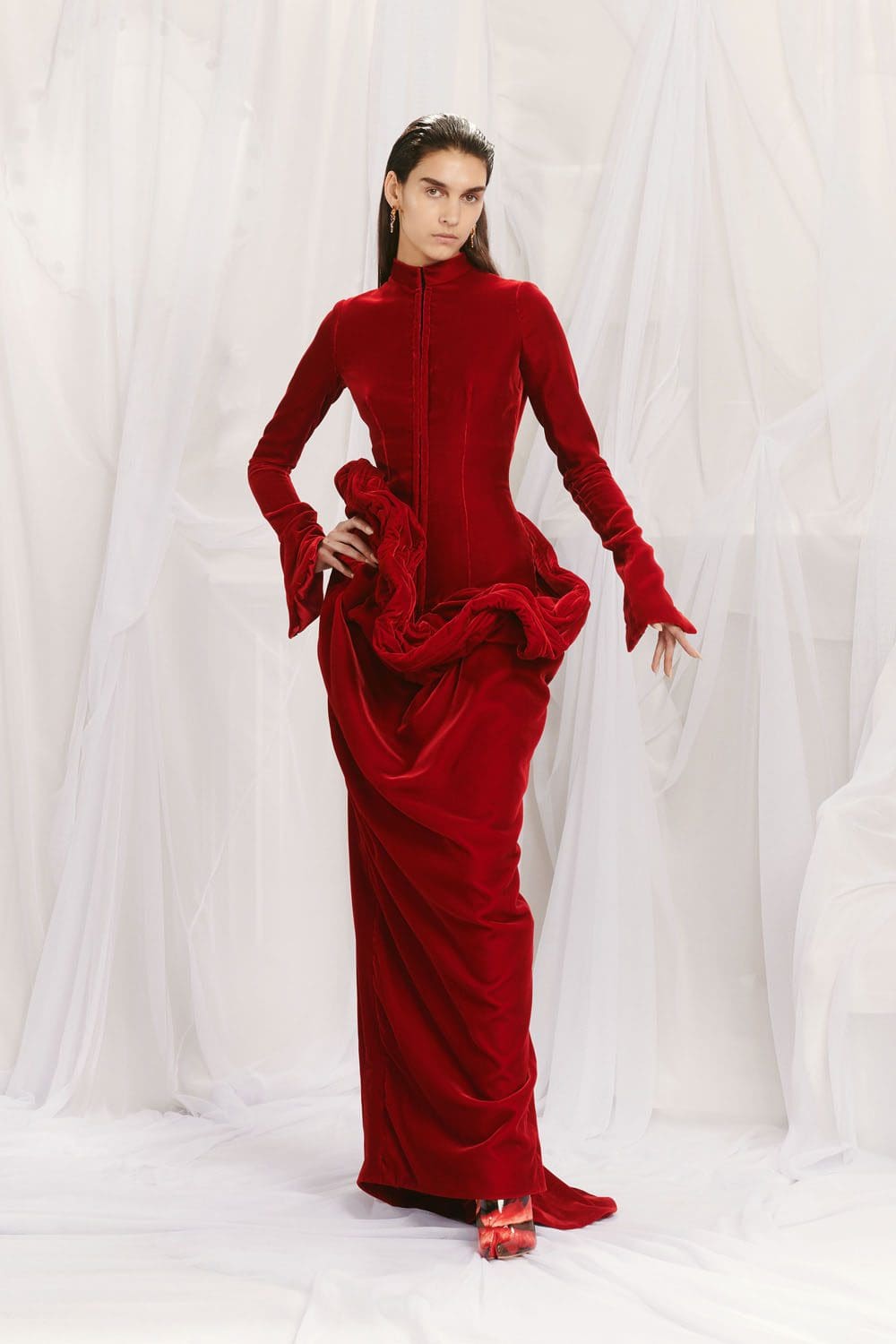 Jean Paul Gaultier Couture Printemps Été 2022 par RUNWAY MAGAZINE