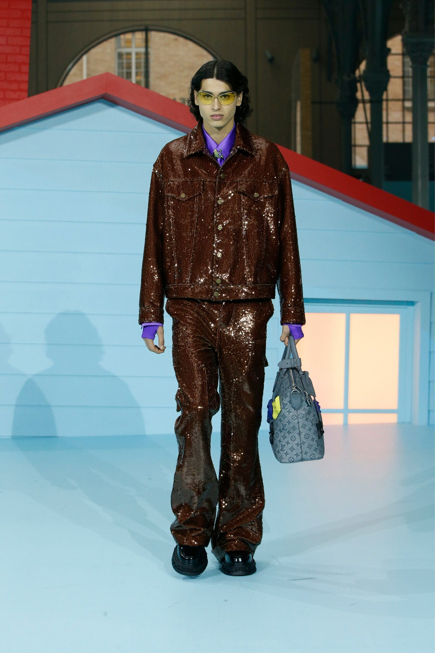 Louis Vuitton outono inverno 2022-2023 Virgil Abloh por RUNWAY MAGAZINE