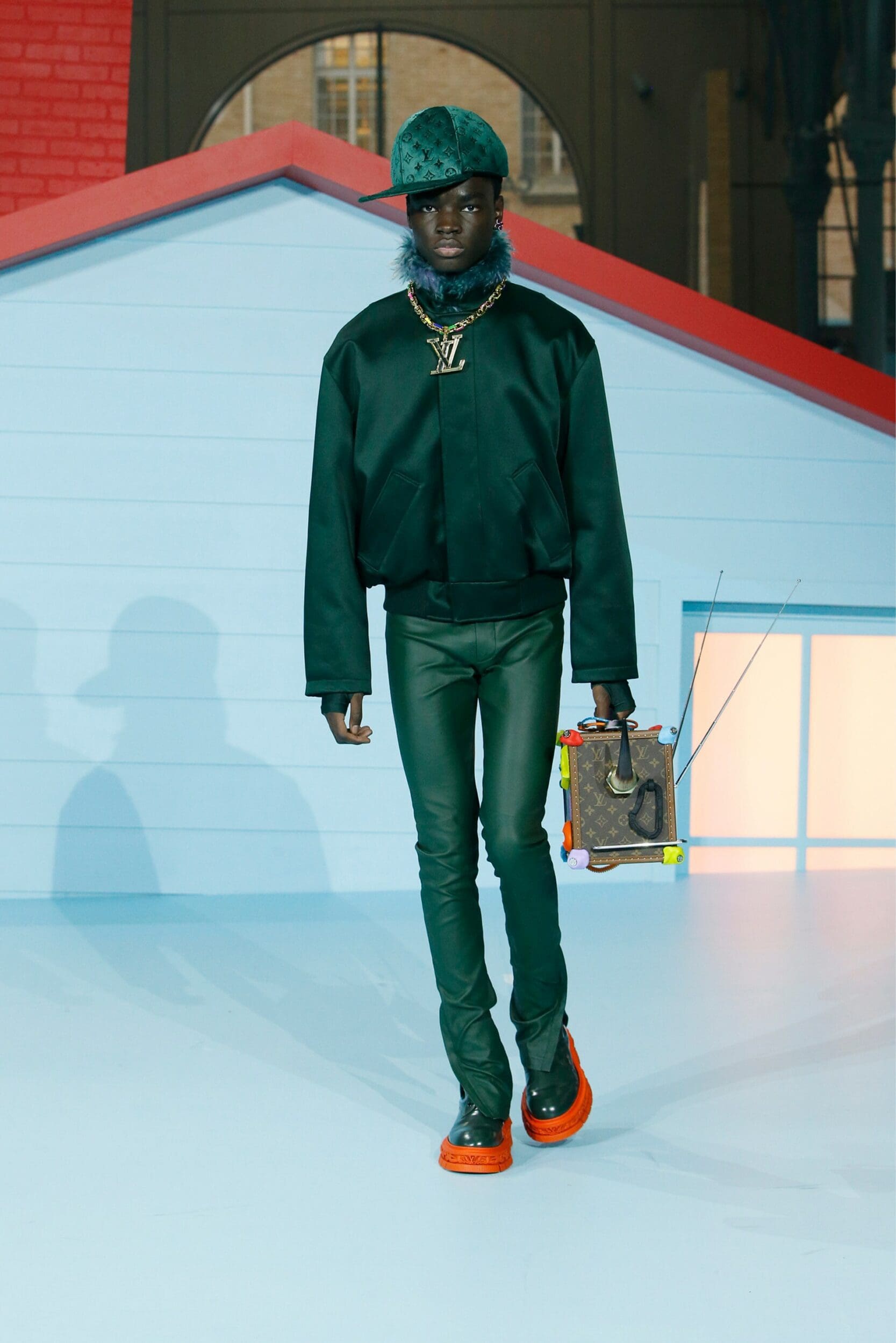 Louis Vuitton Fall Winter 2022-2023 Virgil Abloh by RUNWAY MAGAZINE