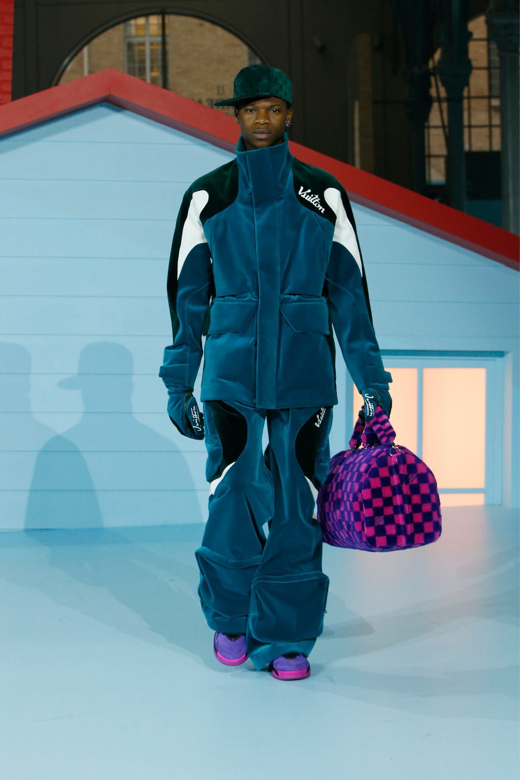Louis Vuitton outono inverno 2022-2023 Virgil Abloh por RUNWAY MAGAZINE