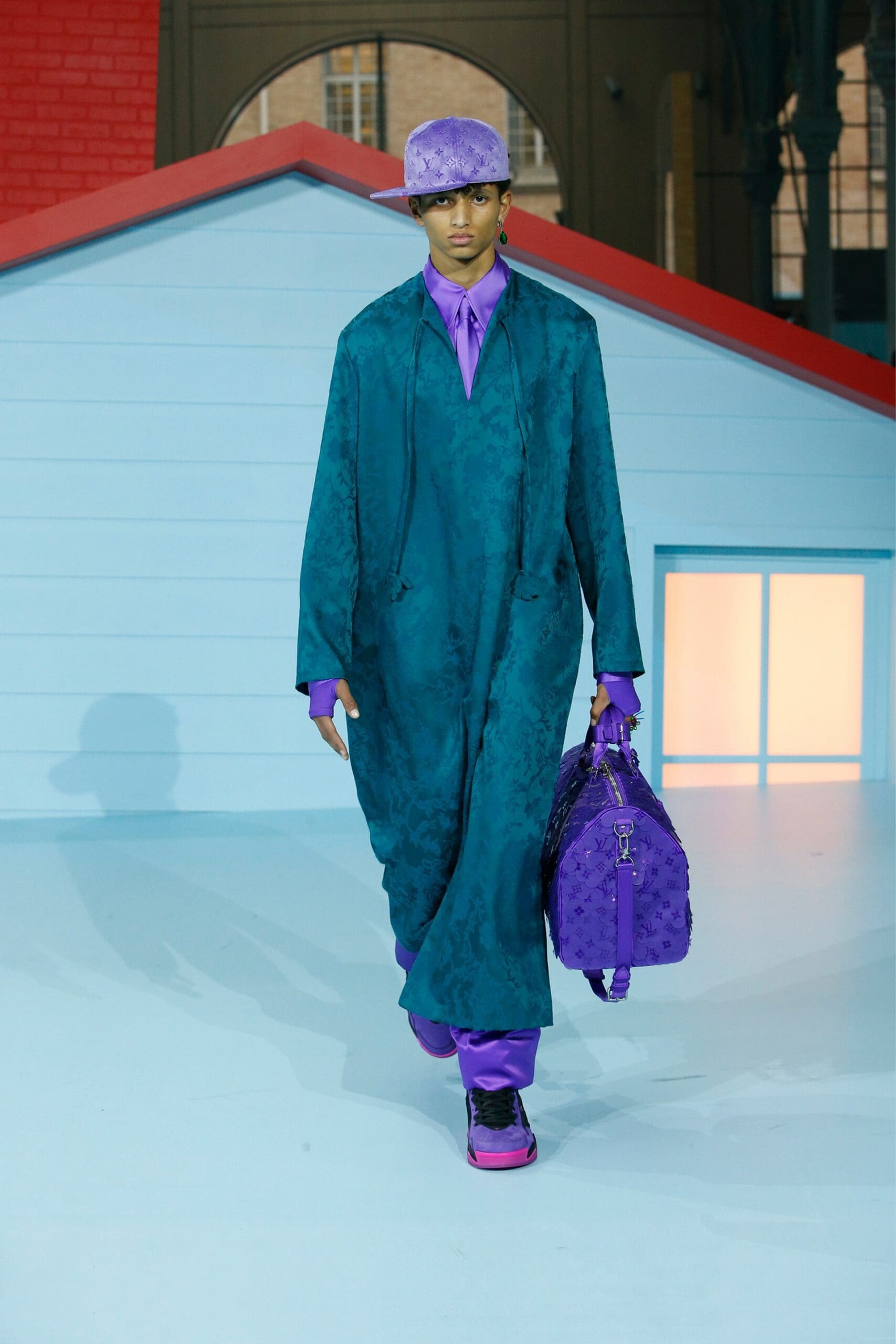 Louis Vuitton outono inverno 2022-2023 Virgil Abloh por RUNWAY MAGAZINE