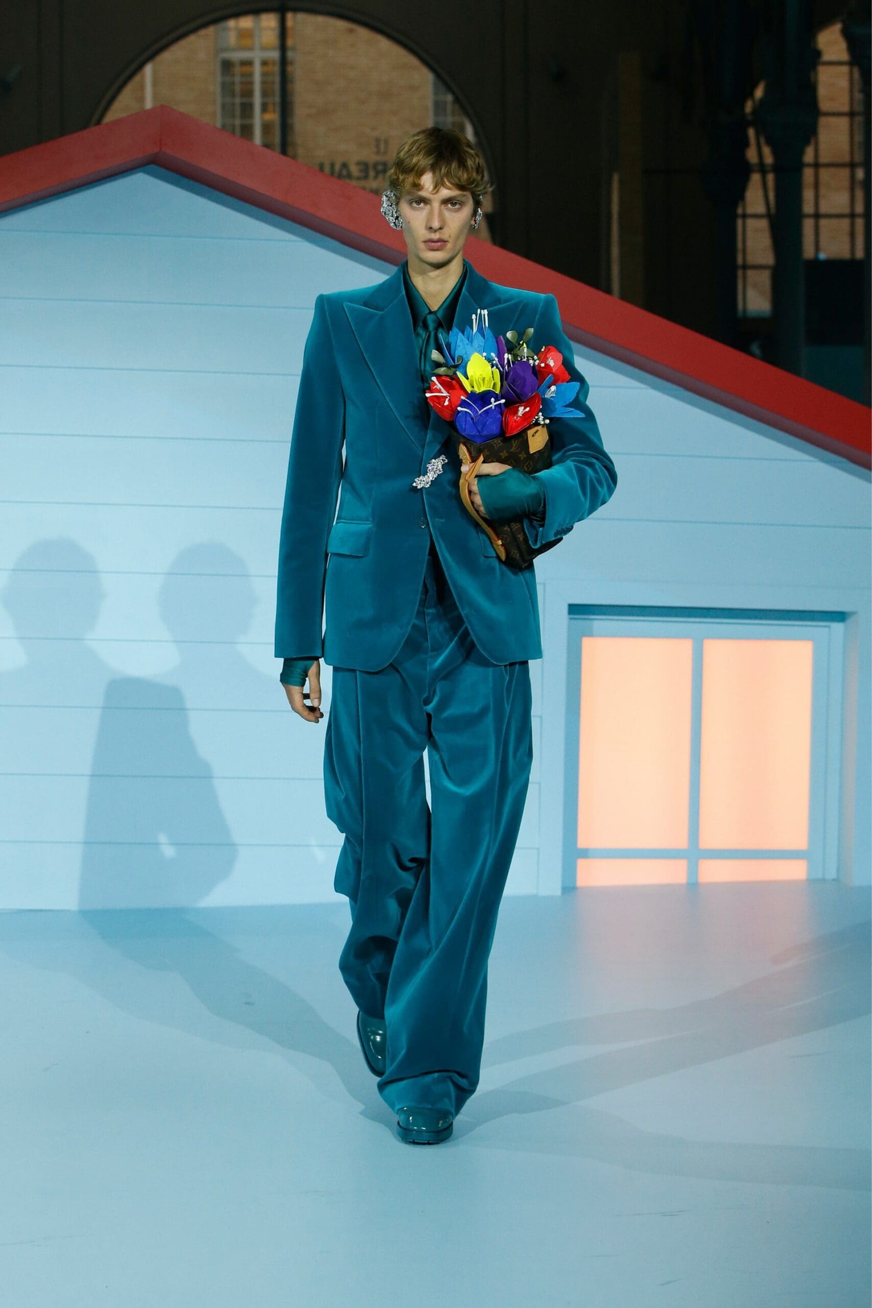 Louis Vuitton outono inverno 2022-2023 Virgil Abloh por RUNWAY MAGAZINE