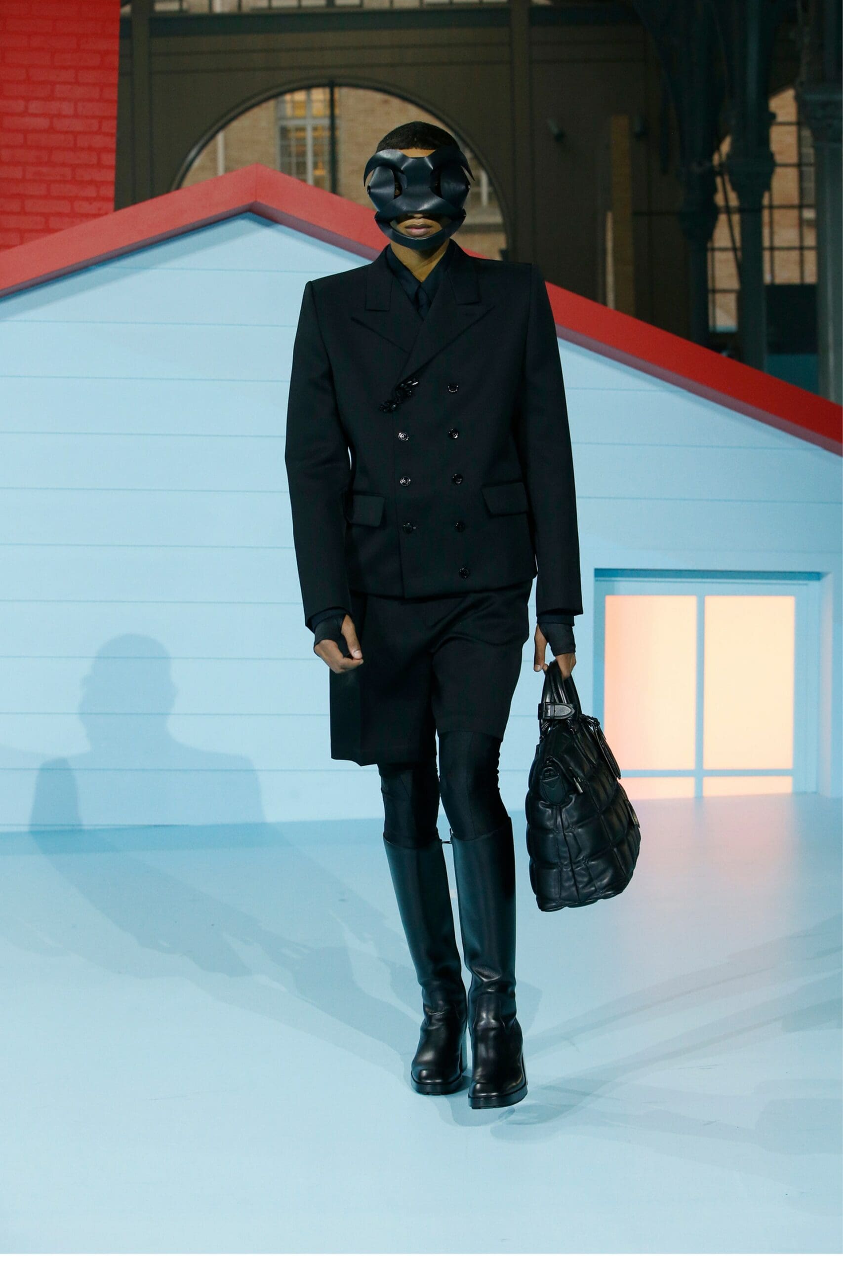 Louis Vuitton outono inverno 2022-2023 Virgil Abloh por RUNWAY MAGAZINE