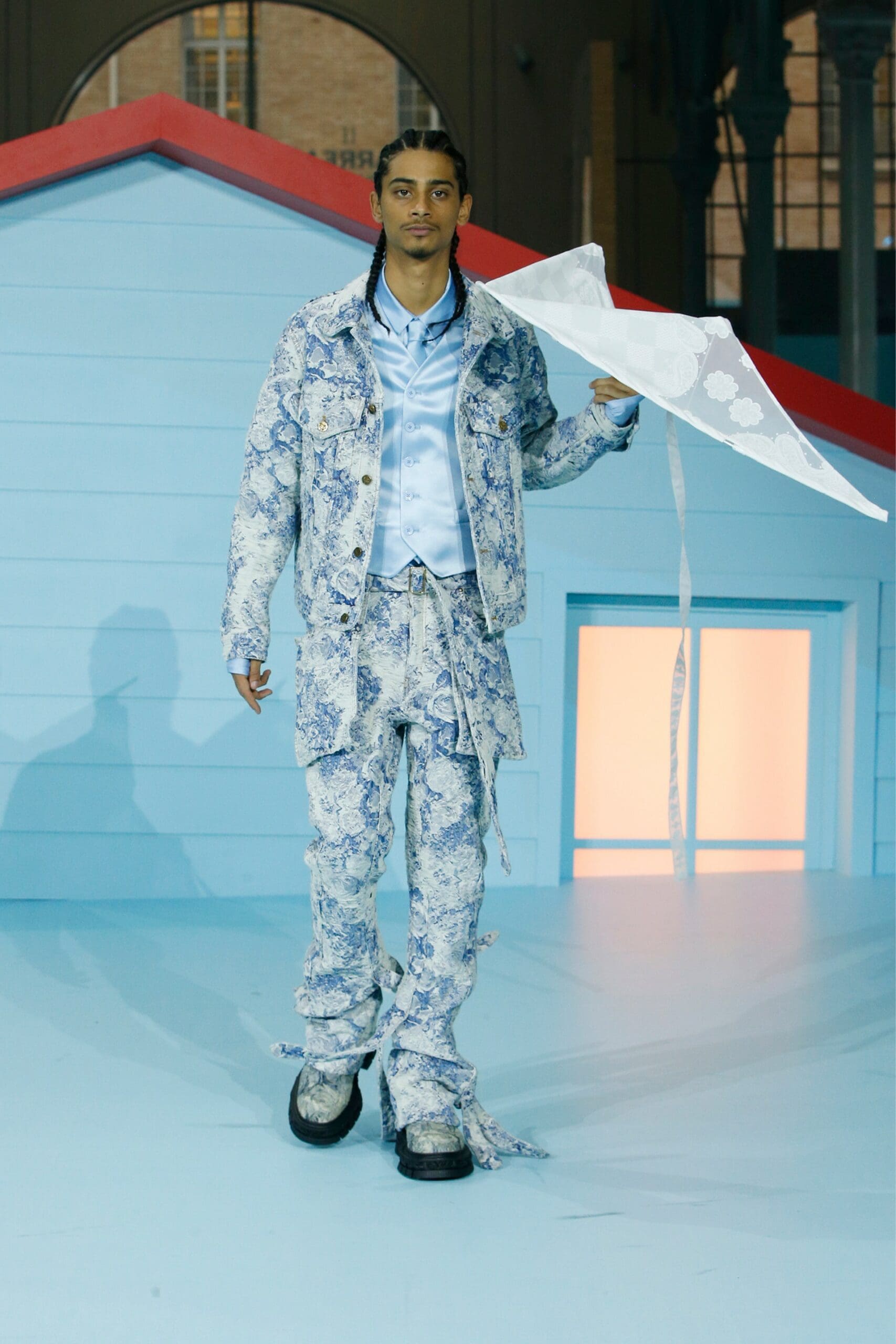 Louis Vuitton outono inverno 2022-2023 Virgil Abloh por RUNWAY MAGAZINE