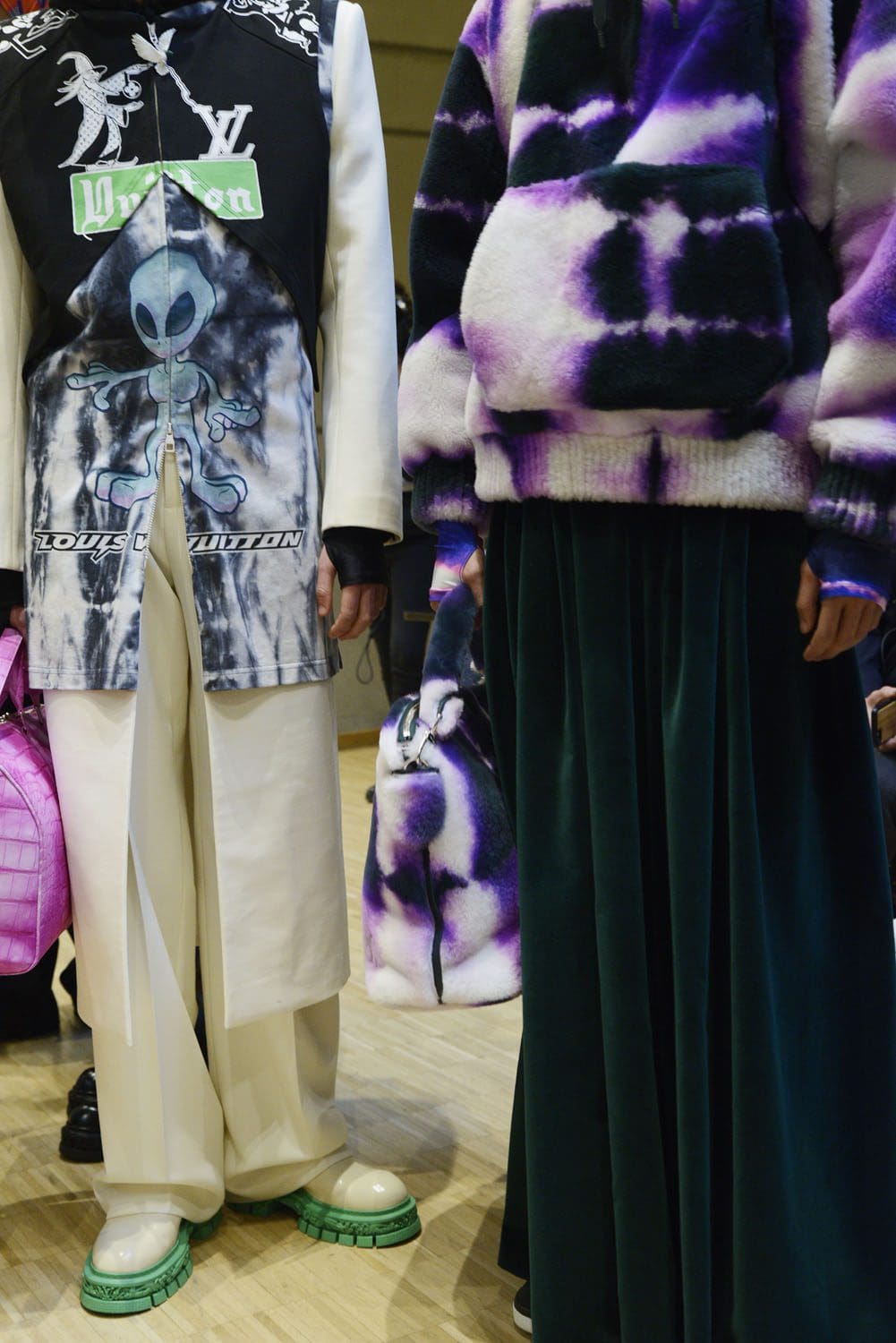 Louis Vuitton Automne Hiver 2022-2023 accessoires par RUNWAY MAGAZINE