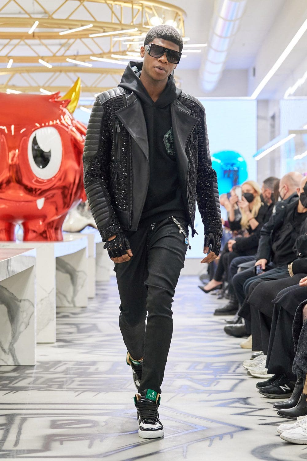Philipp Plein Fall Winter 2022-2023 Men by RUNWAY MAGAZINE
