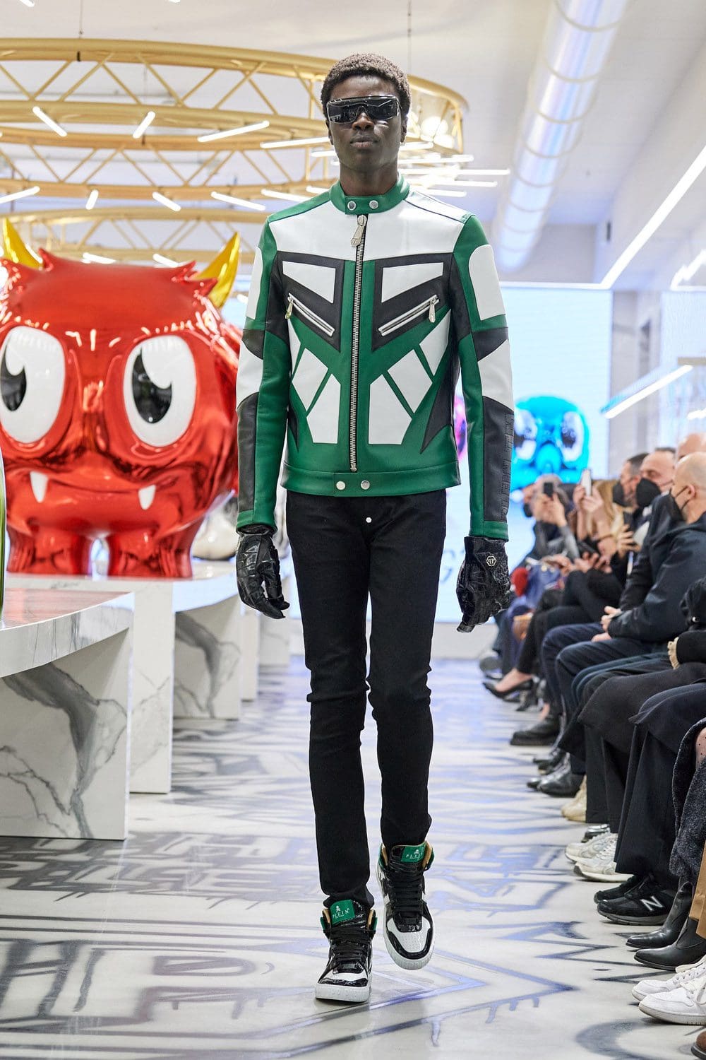 Philipp Plein Fall Winter 2022-2023 Men by RUNWAY MAGAZINE
